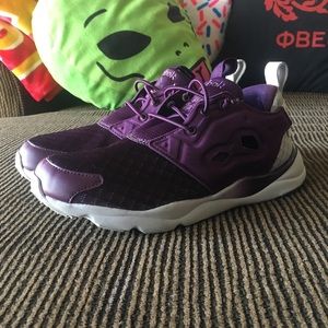 Reebok Women’s Size 6 Fitness Shoes